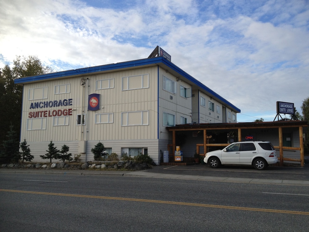 Anchorage Suites Lodge