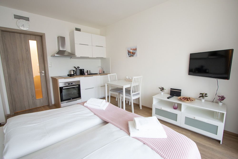 KORA APARTMENTS