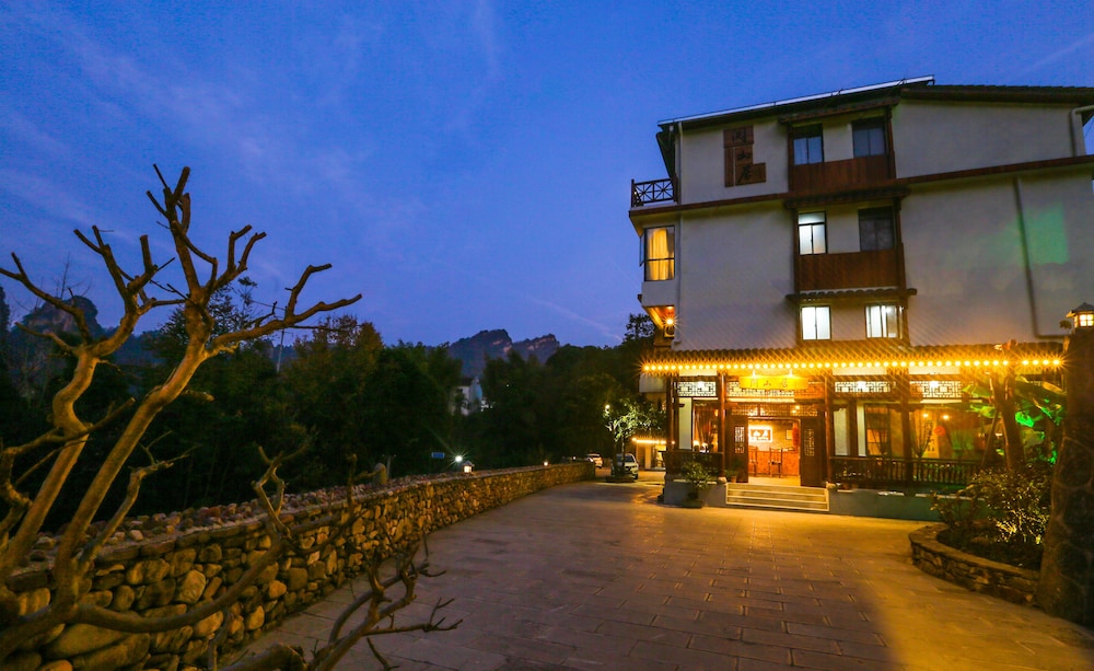 Mountain For Inn