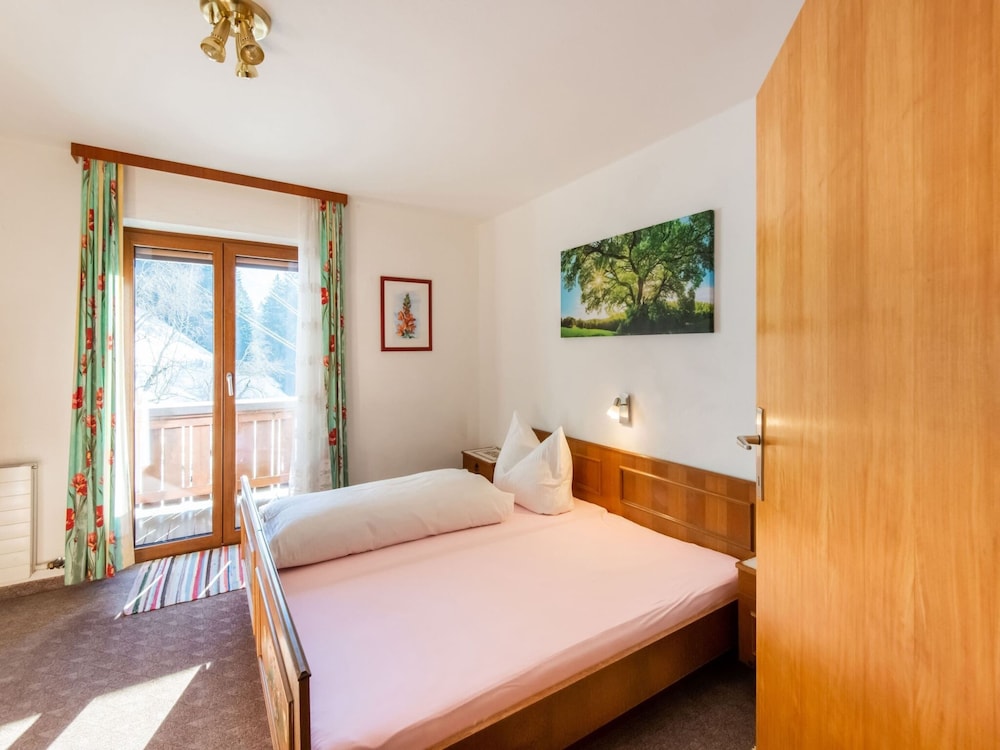 Chalet in Hainzenberg Near Ski Slopes