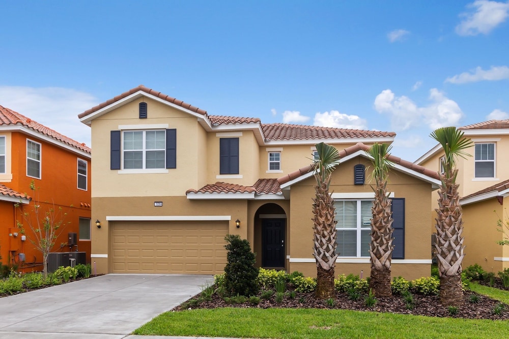 5264oba- Solterra Gated Resort 7 Bedroom Home