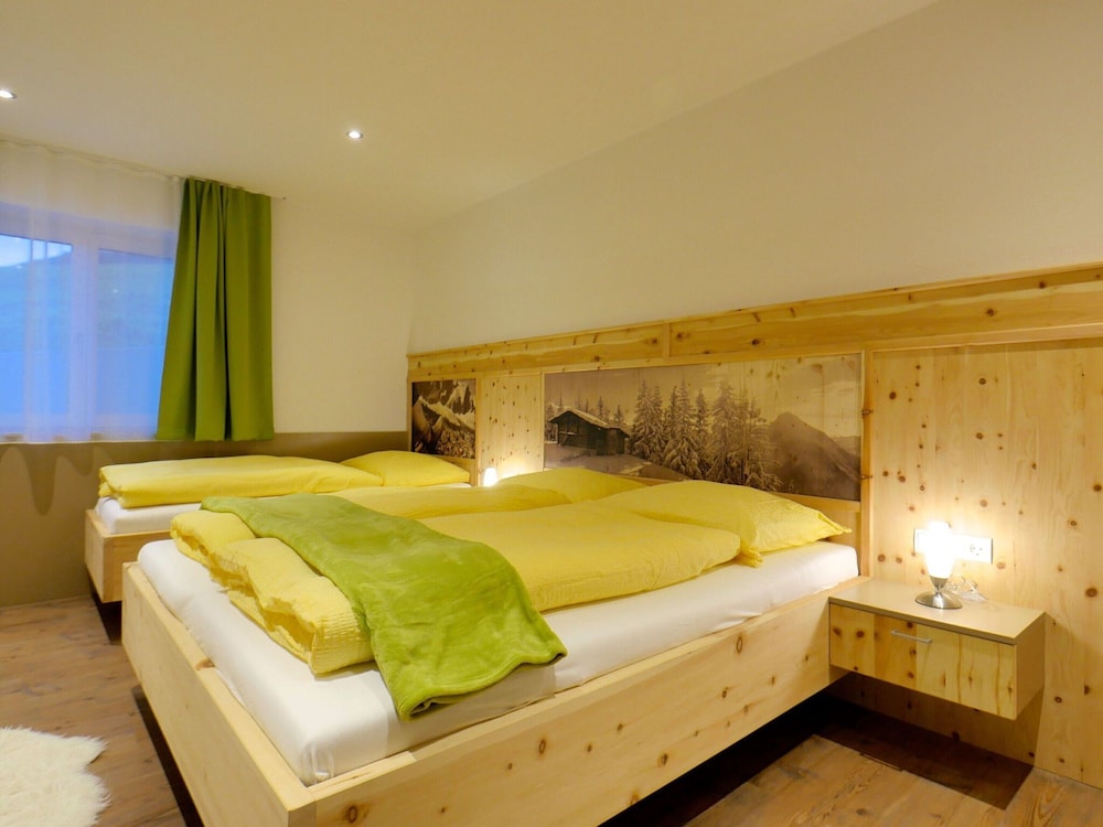 Top Holiday Flat in Fugen Near the ski Area