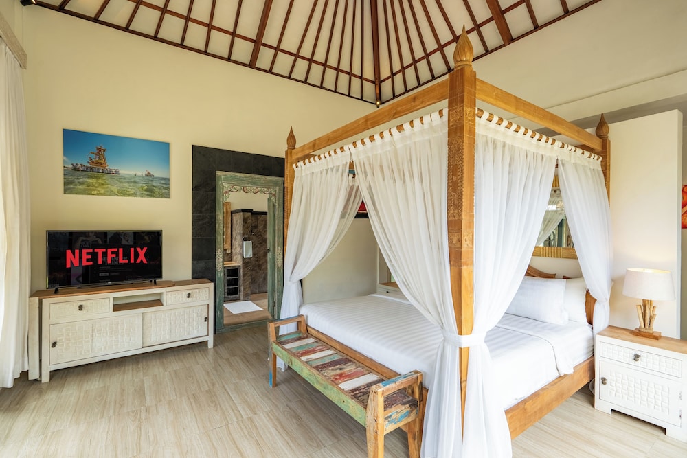 Luxury Aliya Villa by Betterplace