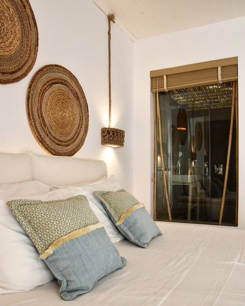 Angelos Design Suites