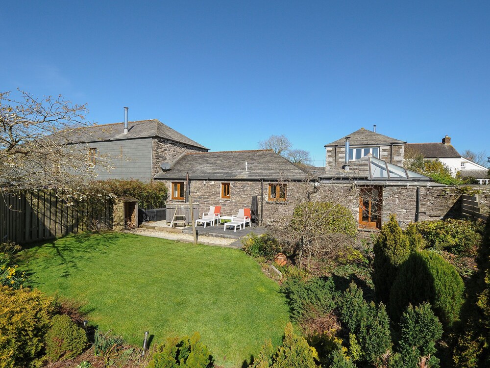 Photo 18