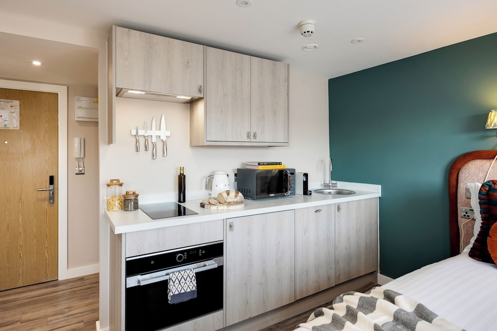 Colston Street - Your Apartment