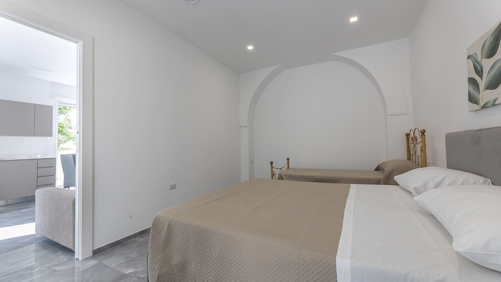Sole Apartment 2 Central Marina With Modern Furnishings