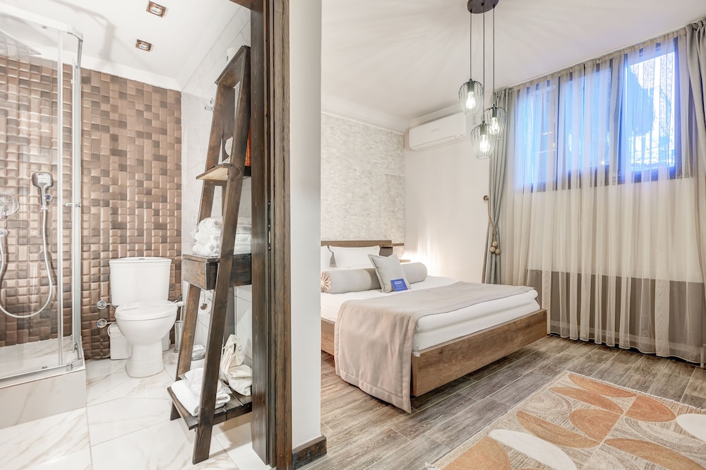 Parna Hotel - Image 81