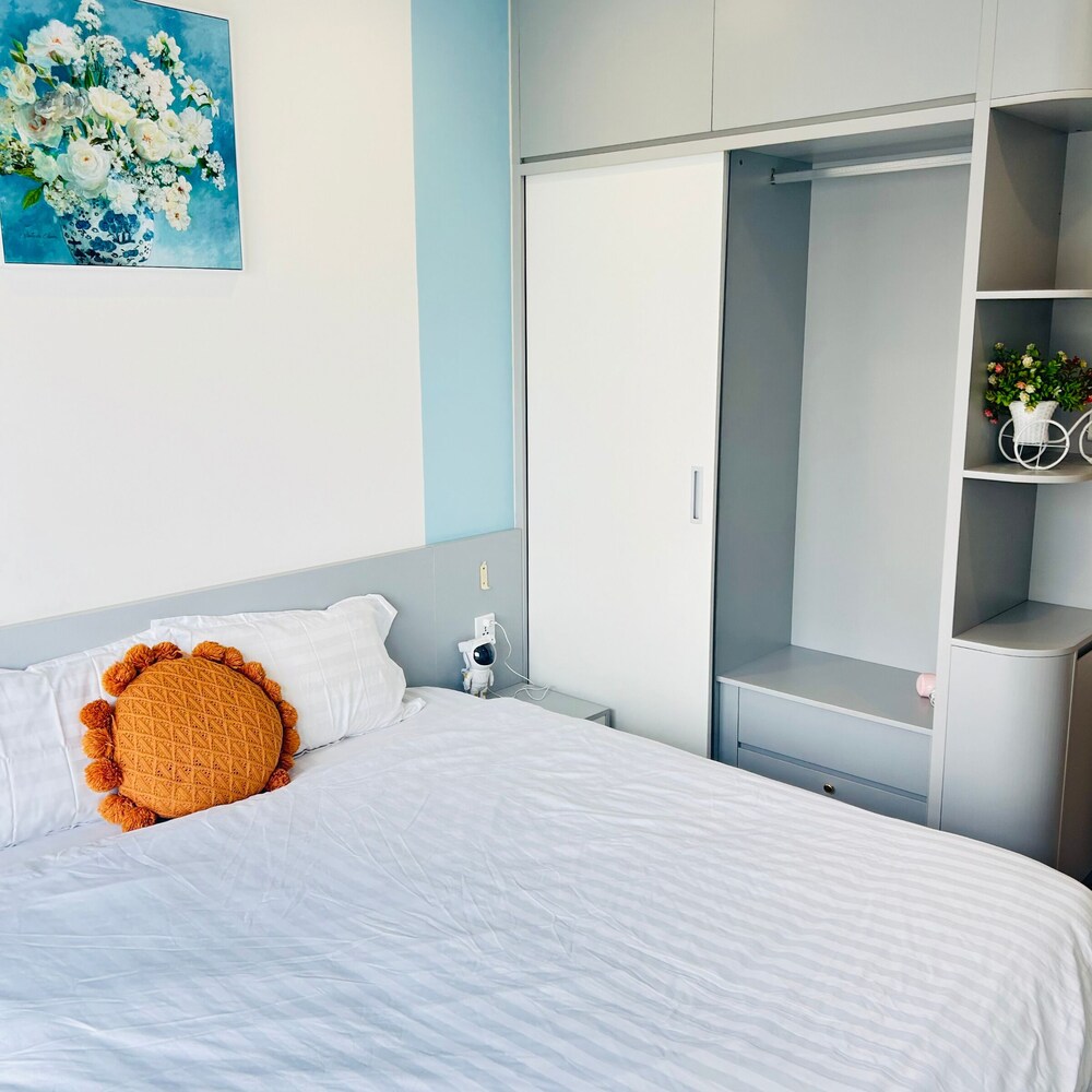 Vinhomes Ocean Park Apartment Ha Noi - 20 October Homestay