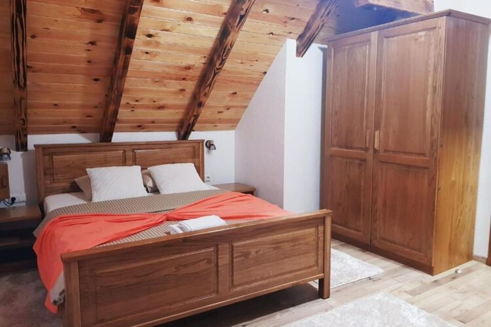 Green Valley Guesthouse in Jezerce