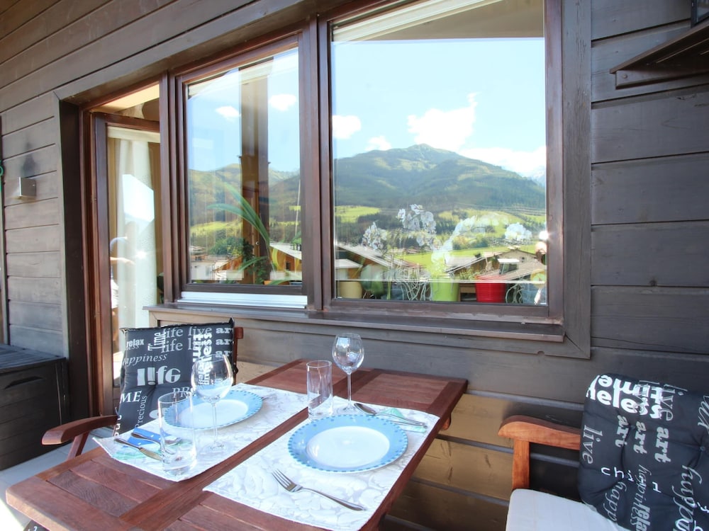 Apartment Niedernsill Near Ski Slopes view 5