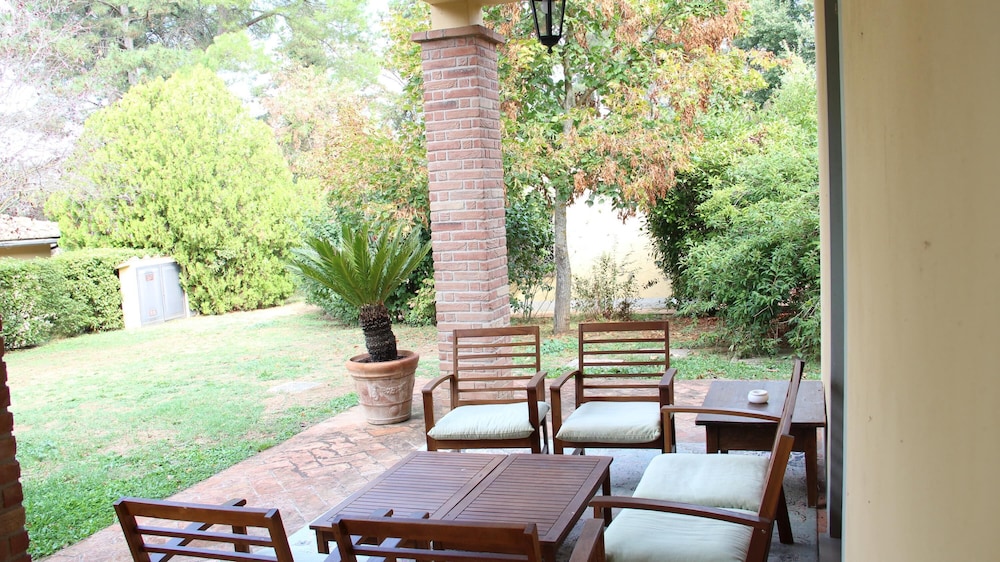 Agriturismo Borgo Santa Lucia Intera Propriet view 2