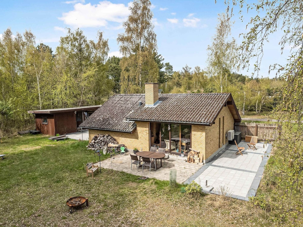 5 Star Holiday Home in Rodby