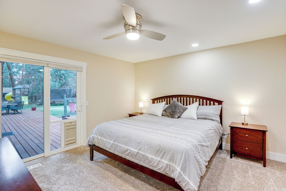 3 Mi to Old Mill District: Family Retreat w/ Yard
