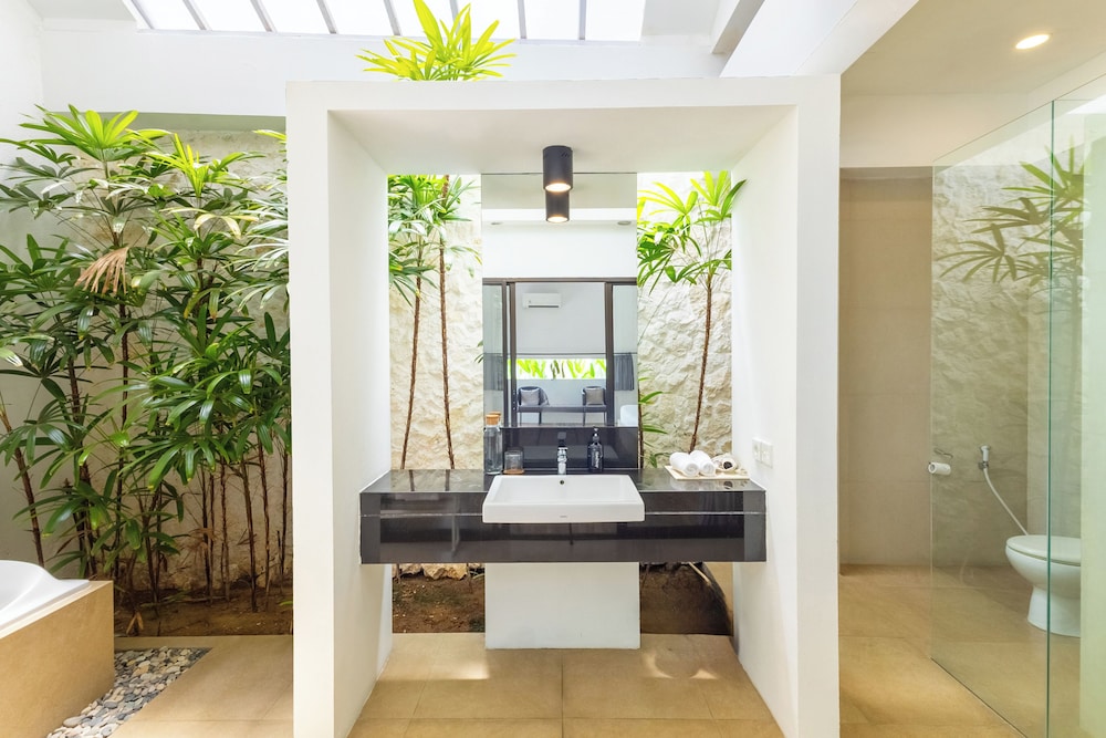 Villa Anakula 3 by Pertama Management