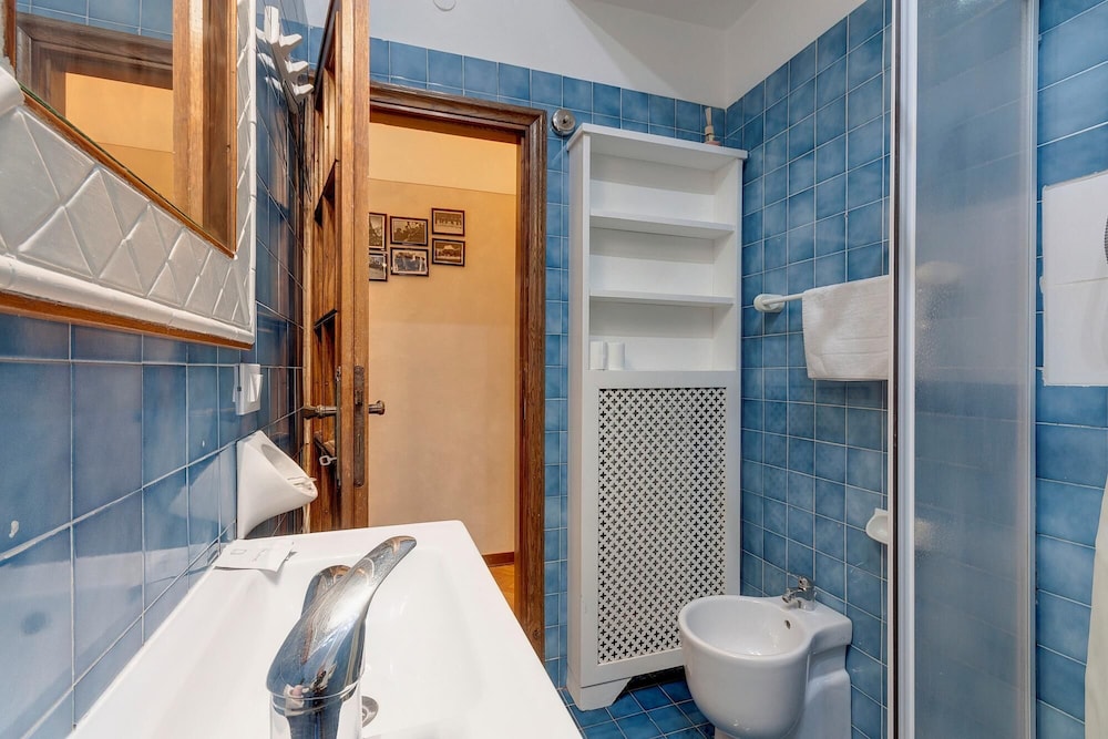 Corno 7 in Firenze With 2 Bedrooms and 1 Bathrooms