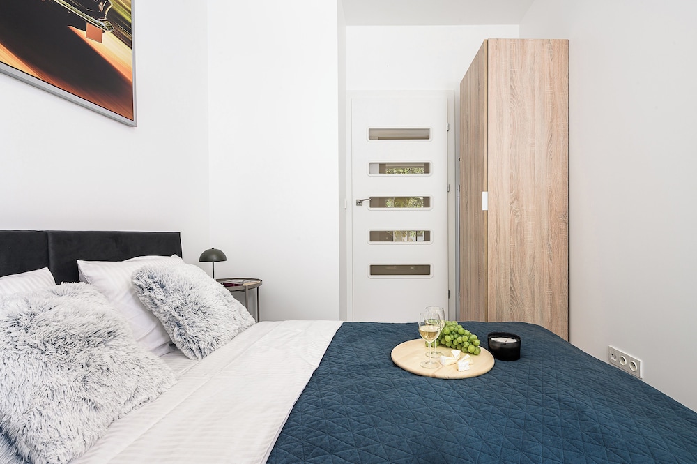 Lumina spacious apartments in Warsaw