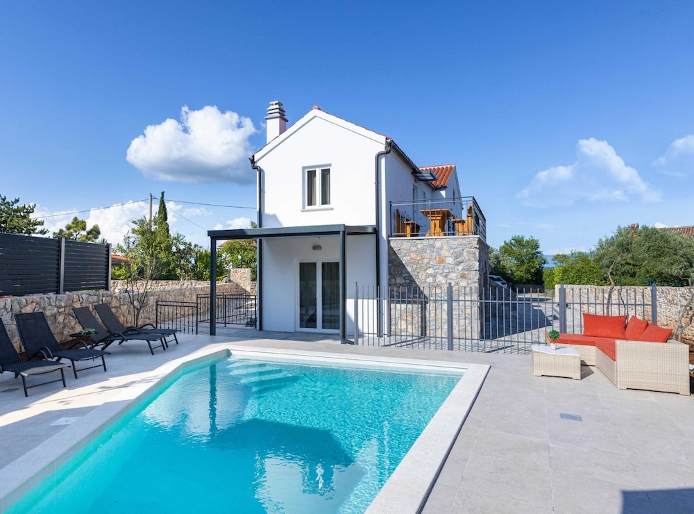 Luxury Krk Villa With Private Pool and Gardens