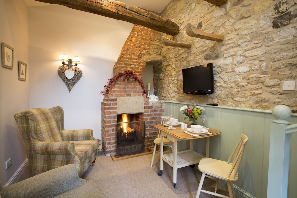 Bramwood Cottages view 3