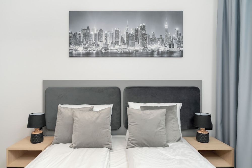 Modern Studio for 2 by Renters