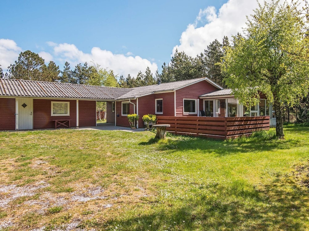 6 Person Holiday Home in Romo