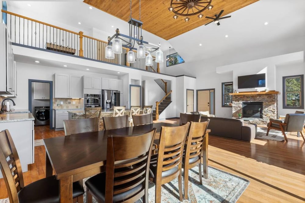 4-bedroom Colorado Oasis at Rudolph Ranch