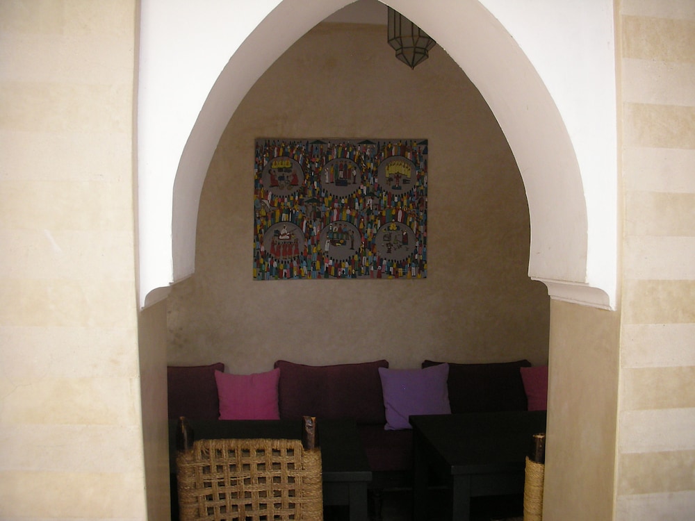 lounge