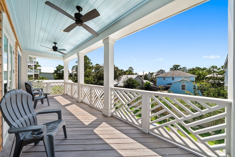 Magnolia Tides 6 Bedroom Home
