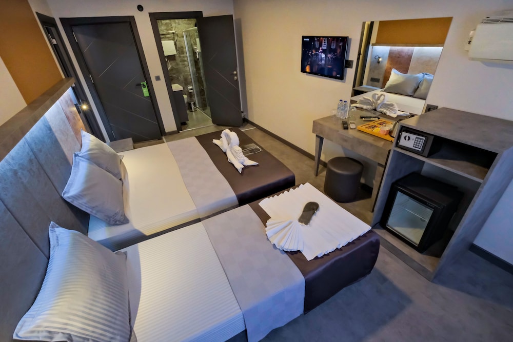 Kraliçe Oteli - Image 107