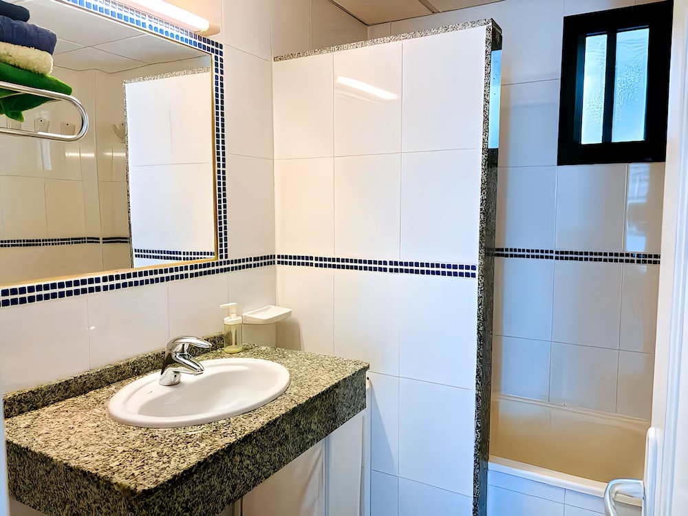 Apartment Florencia With Pool & Wifi in Puerto del Carmen, Lanzarote