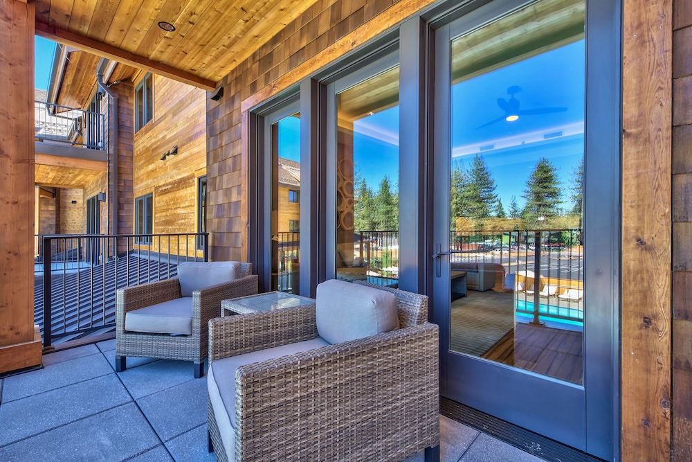Lake Tahoe Vacations - Zalanta Resort at the Village - Property Image 4