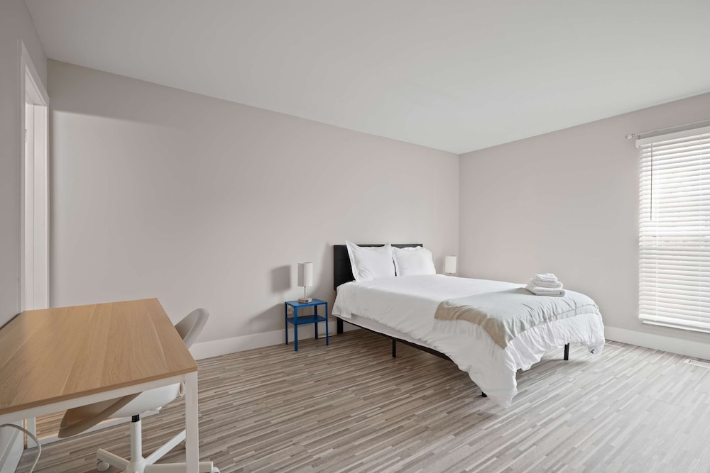 A Place to Rest Away From Home 2BR 2BA