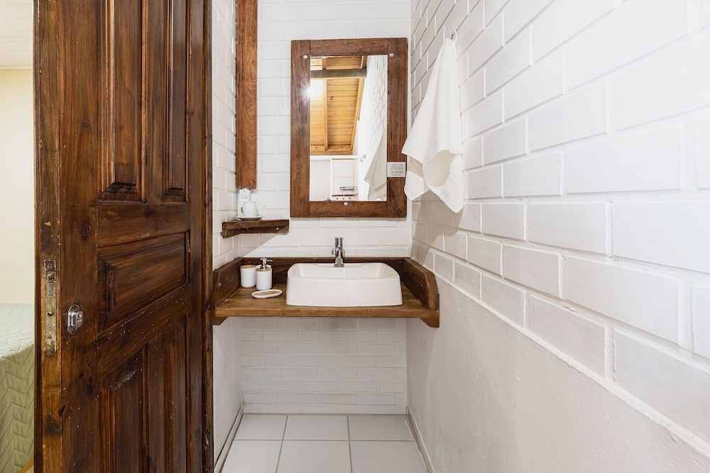 Casas Valley Design - Praia do Rosa - SC