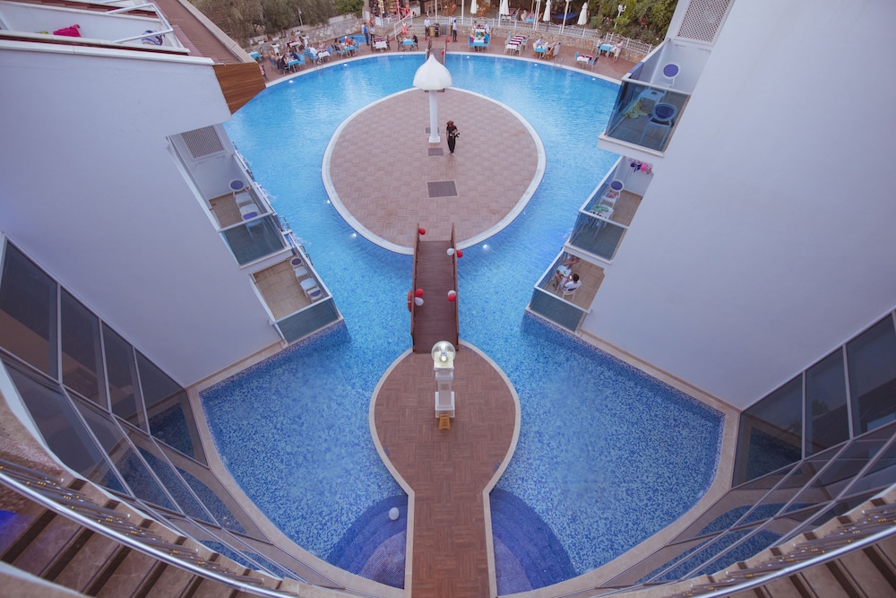 Ocean Blue Yüksek Sınıf Otel - Image 96