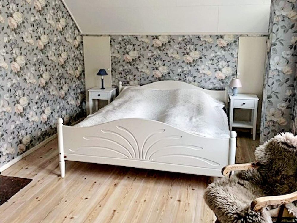 8 Person Holiday Home in Skei i Jølster