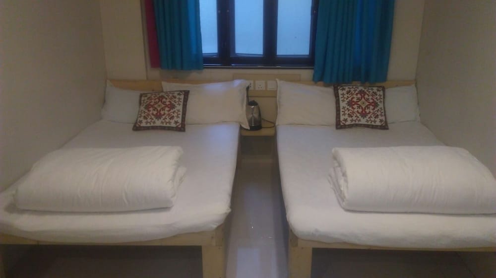 Cebu Hostel