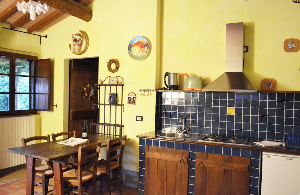 Apt. La Vecchia Cedraia, Wifi, Perugia photo 5