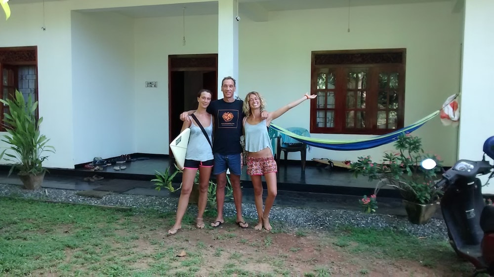 Jungleside House