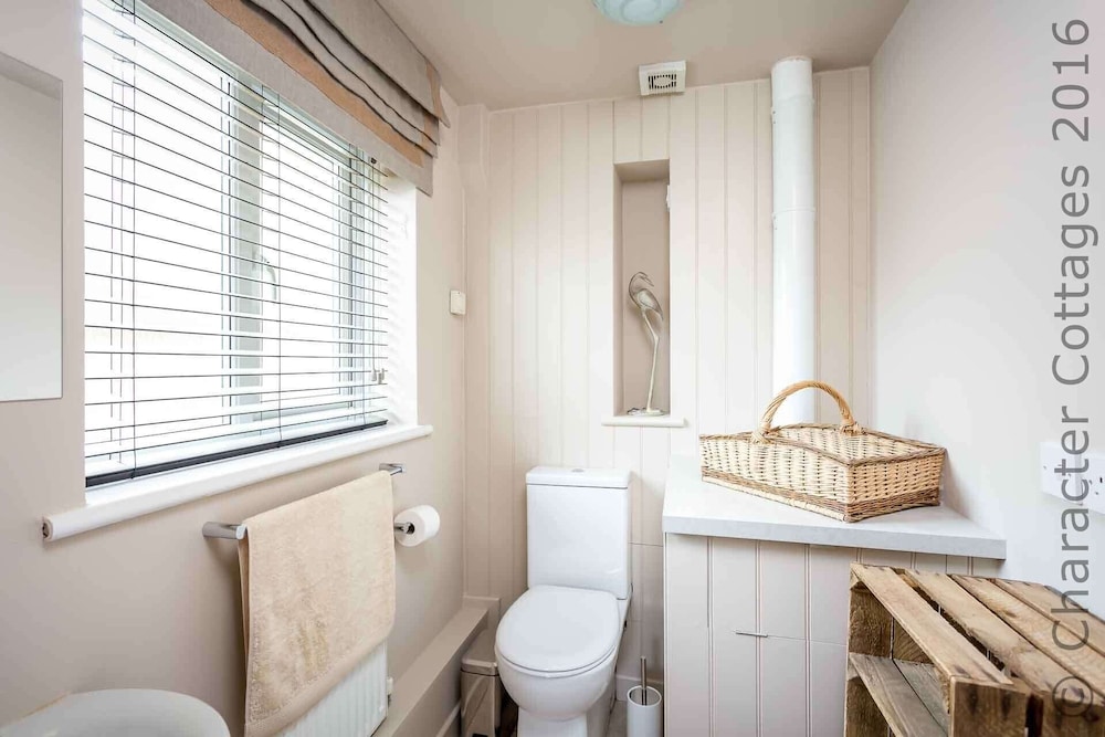 Honeysuckle Cottage