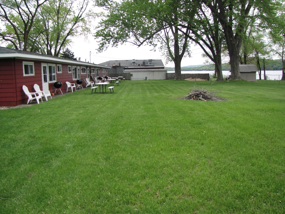 Lake Wisconsin Resort