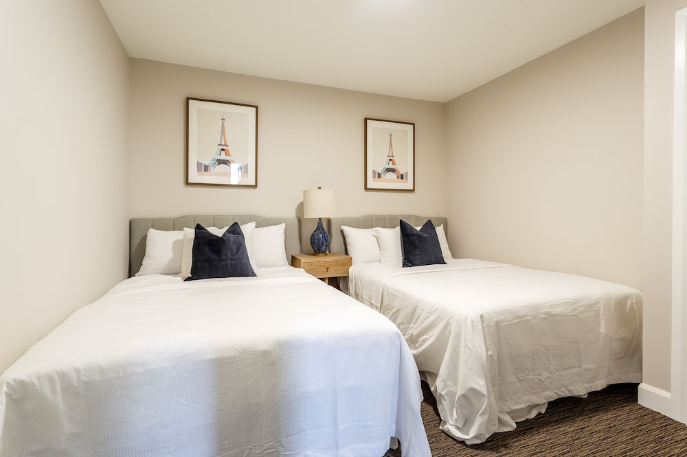 Parc Avenue Lofts