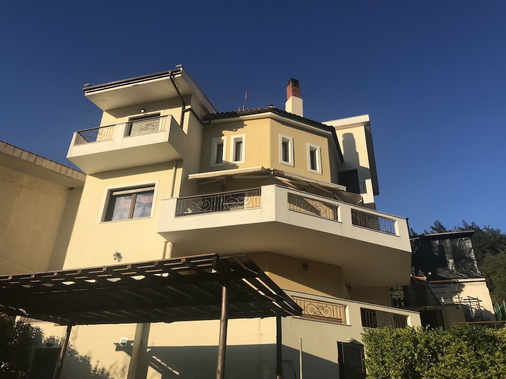 Mountain View Apartment