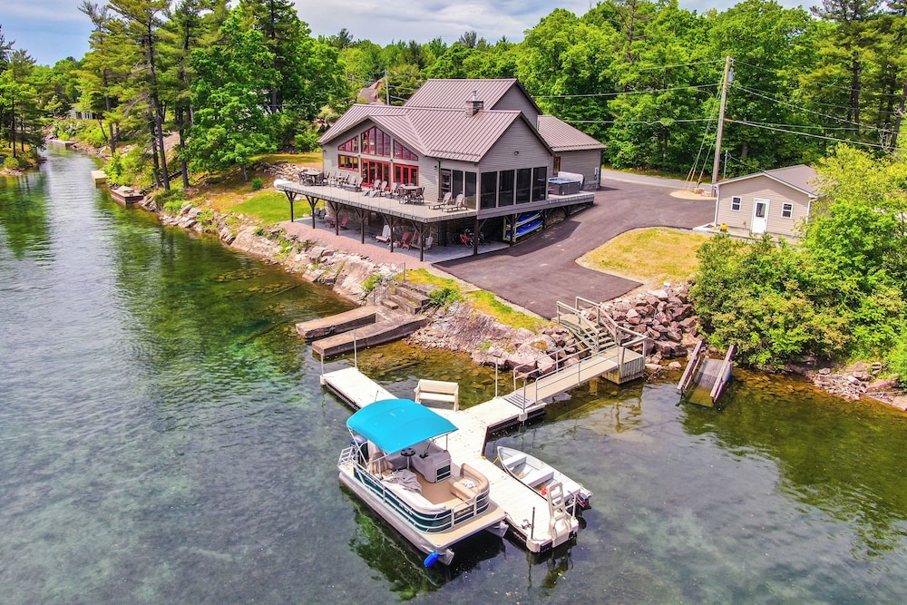 Hot Tub Dock: Waterfront Wellesley Island Home! - Property Image 24