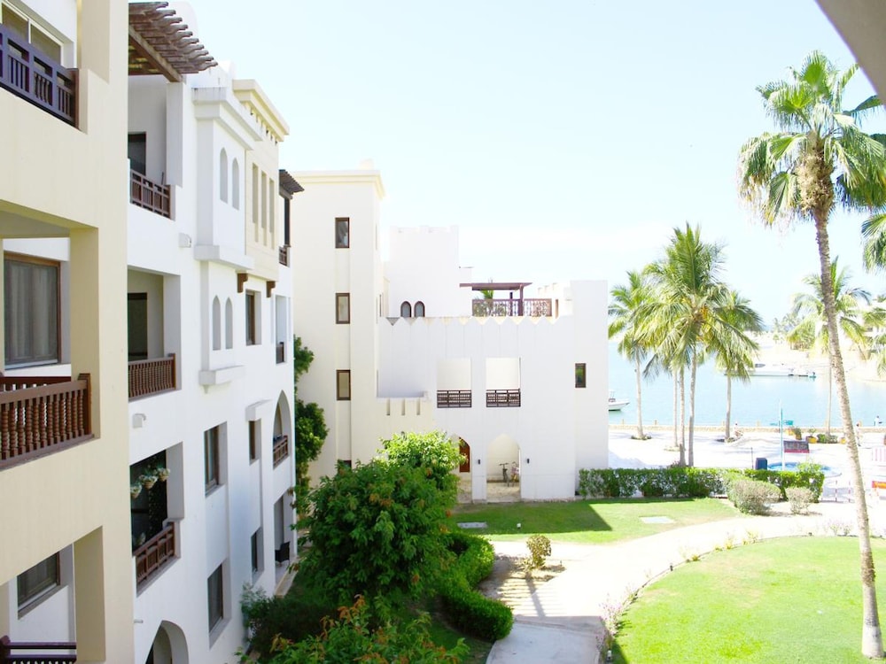 Calm Stays in Hawana Salalah
