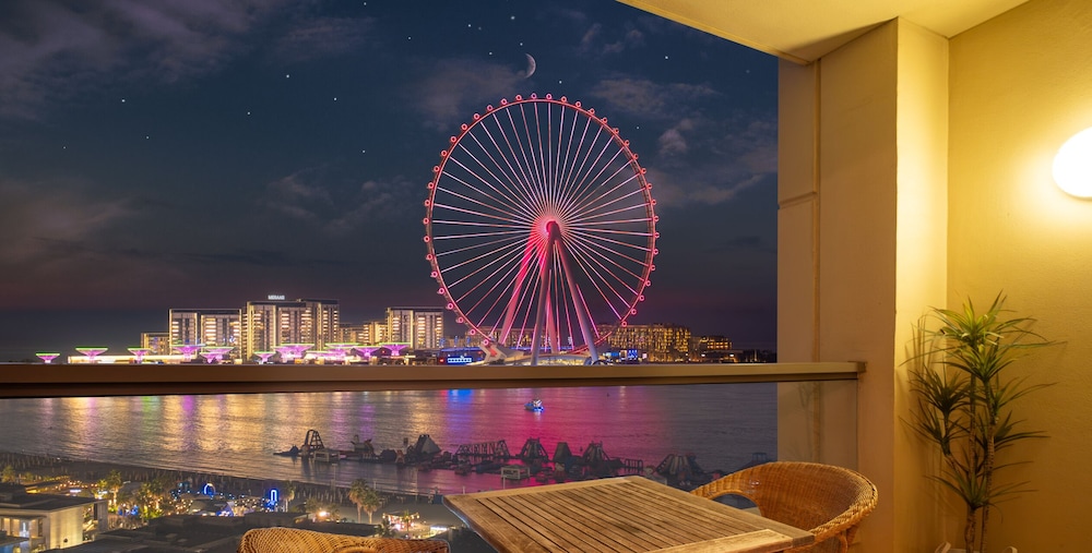 LUX The Dubai Eye View JBR Studio