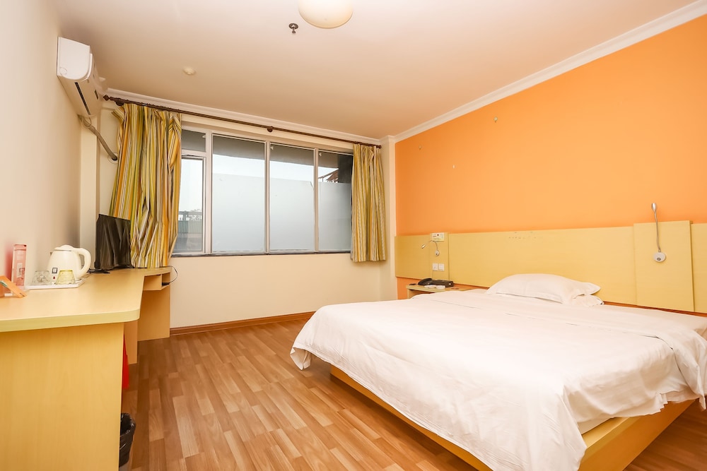 YuanMan Hotel