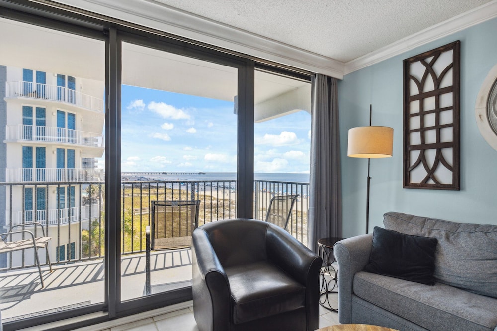 Island Sunrise by Southern Vacation Rentals