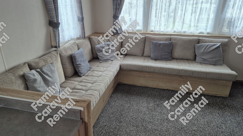 Family Caravan Rental 2 bed Caravan