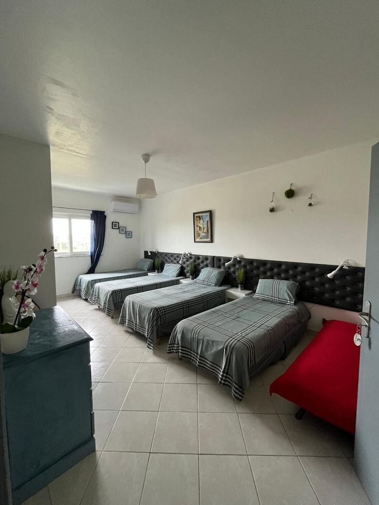 La Villa Paradis Pera view 2