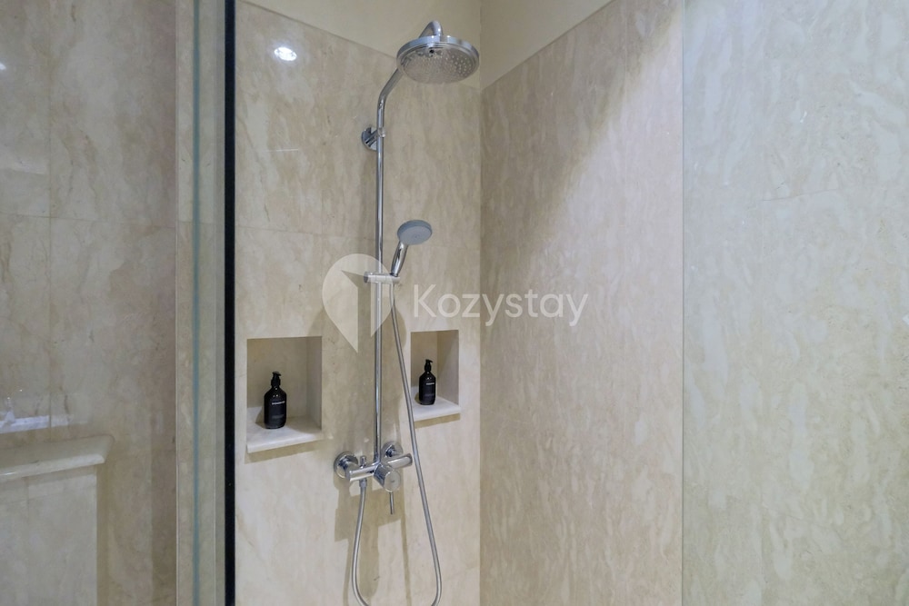 Arsava by Kozystay - Alam Sutera
